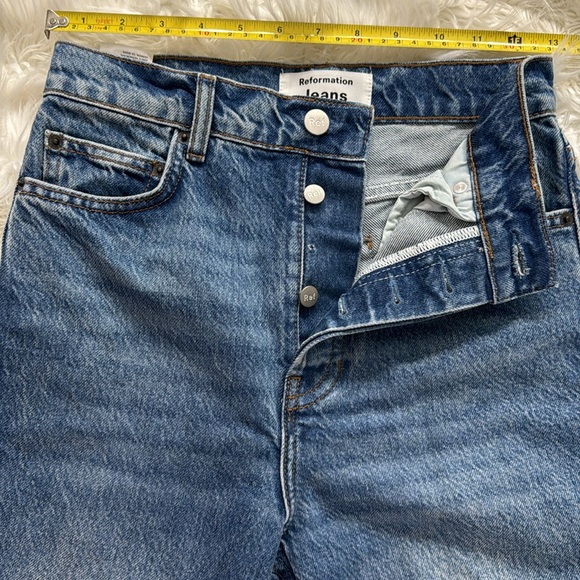 Reformation Cynthia high rise straight let jeans 24 - Picture 8 of 10
